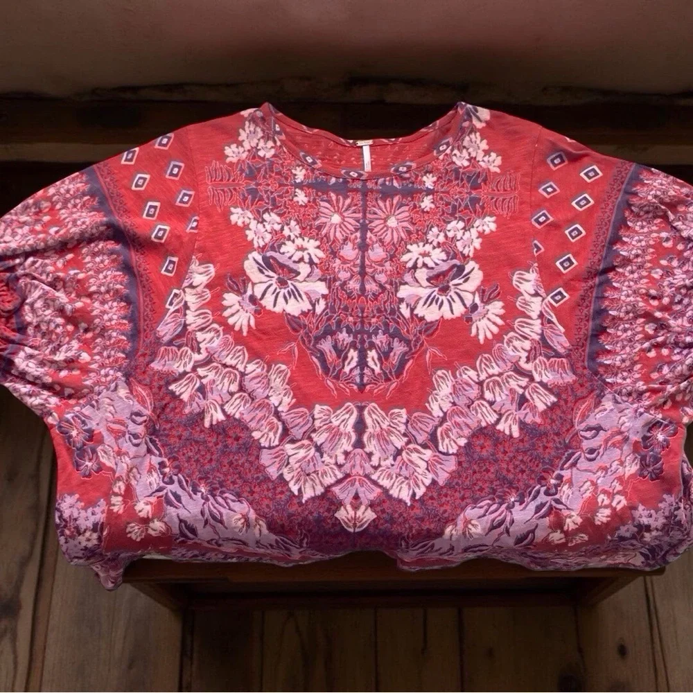 Free People Boho Floral Puffed Sleeve Top Red XS - EUC